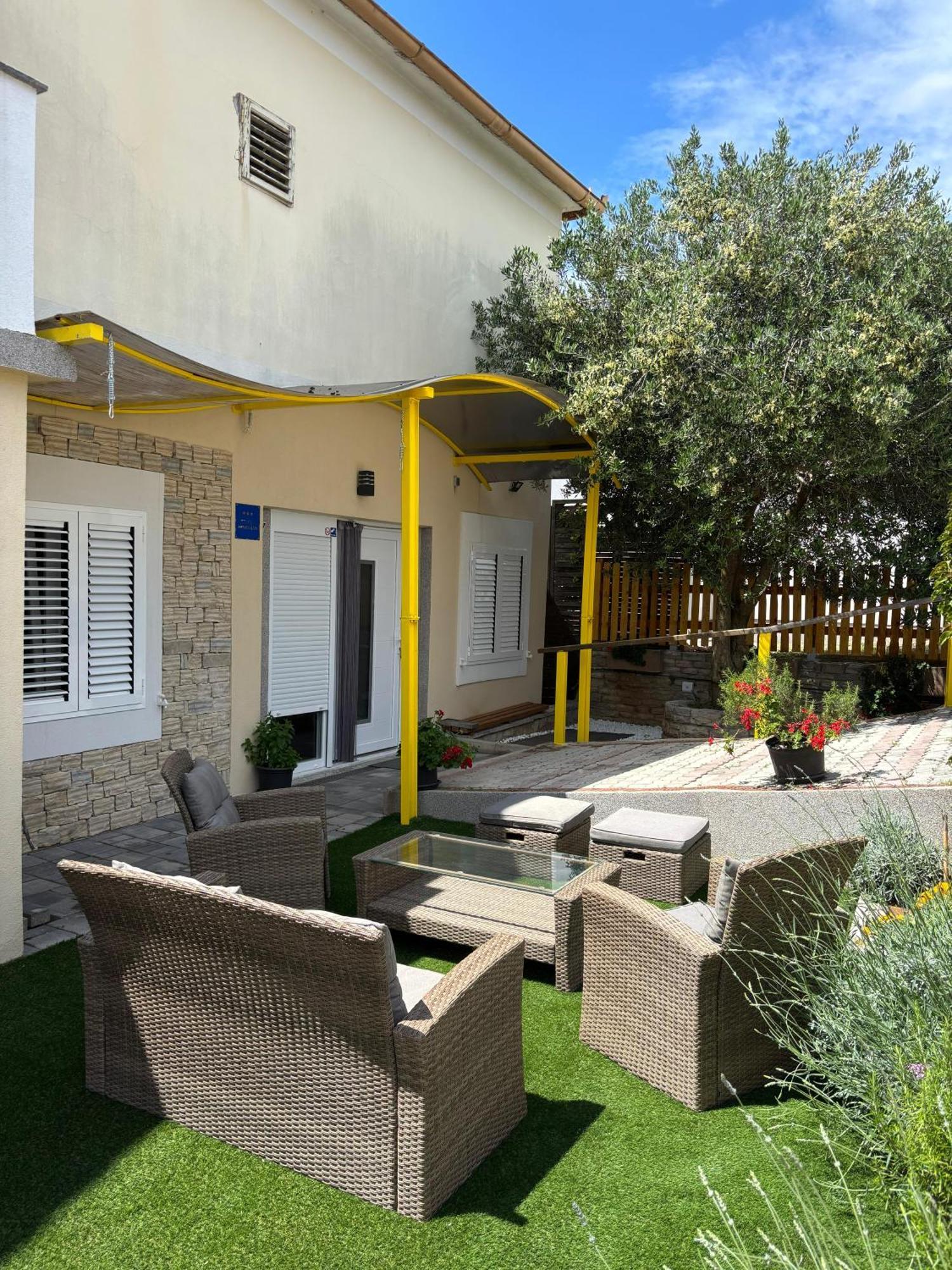 Studio Apartman Sedmica Zadar Eksteriør billede